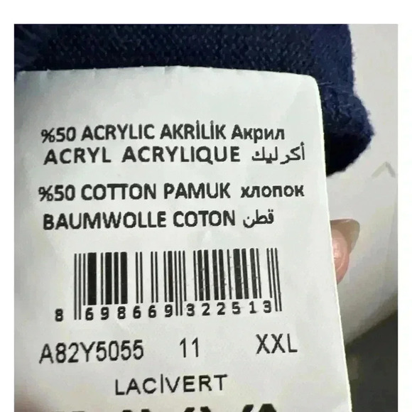 AVVA SWEATER - Picture 3 of 3